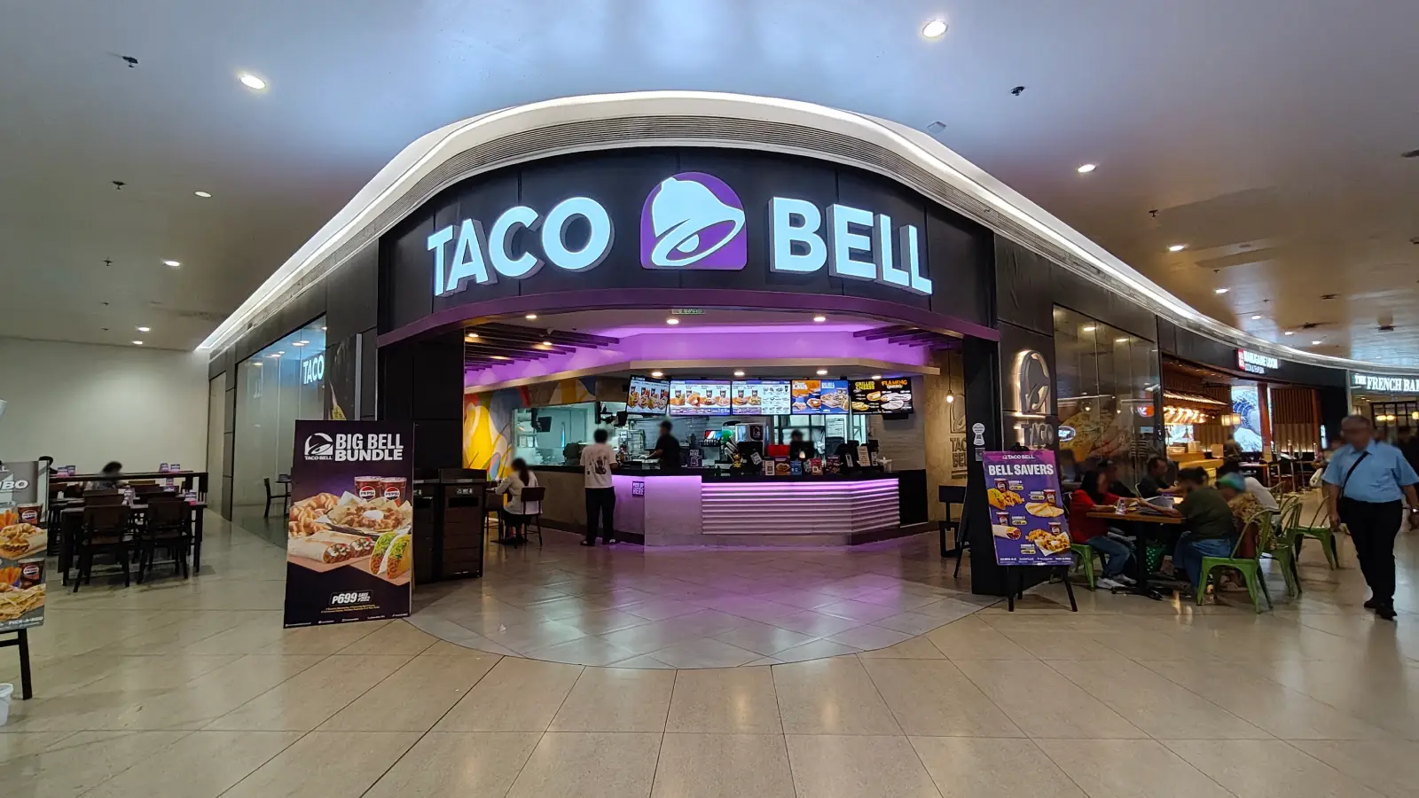 TACO BELL in Gateway Mall